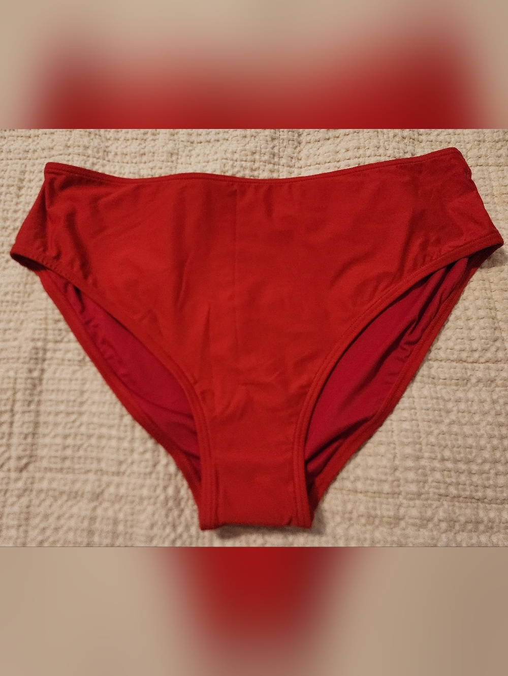 DKNY Women's Red Swim Bottoms NWT XXL Full Coverage Versatile Classic Colorful